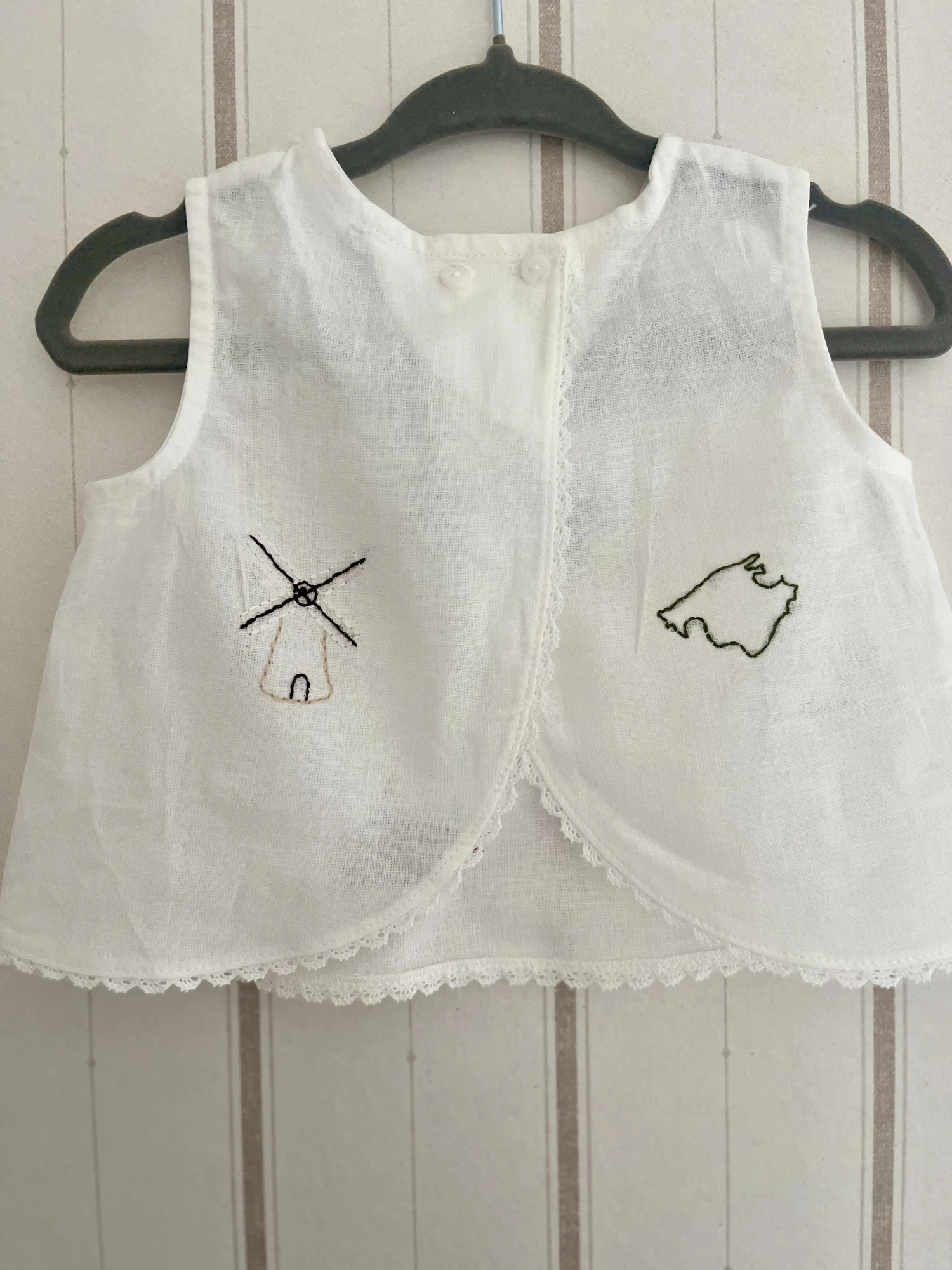 Pelele personalizado bordado — Gali Studio